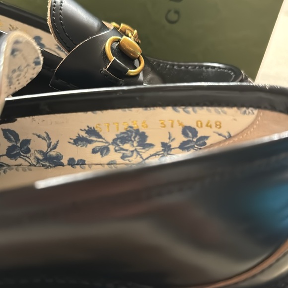 GUCCI Leather Lug Sole Horsebit Loafers Size 7.5 - Picture 8 of 10